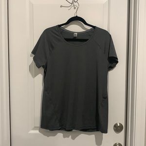 All in motion t shirt